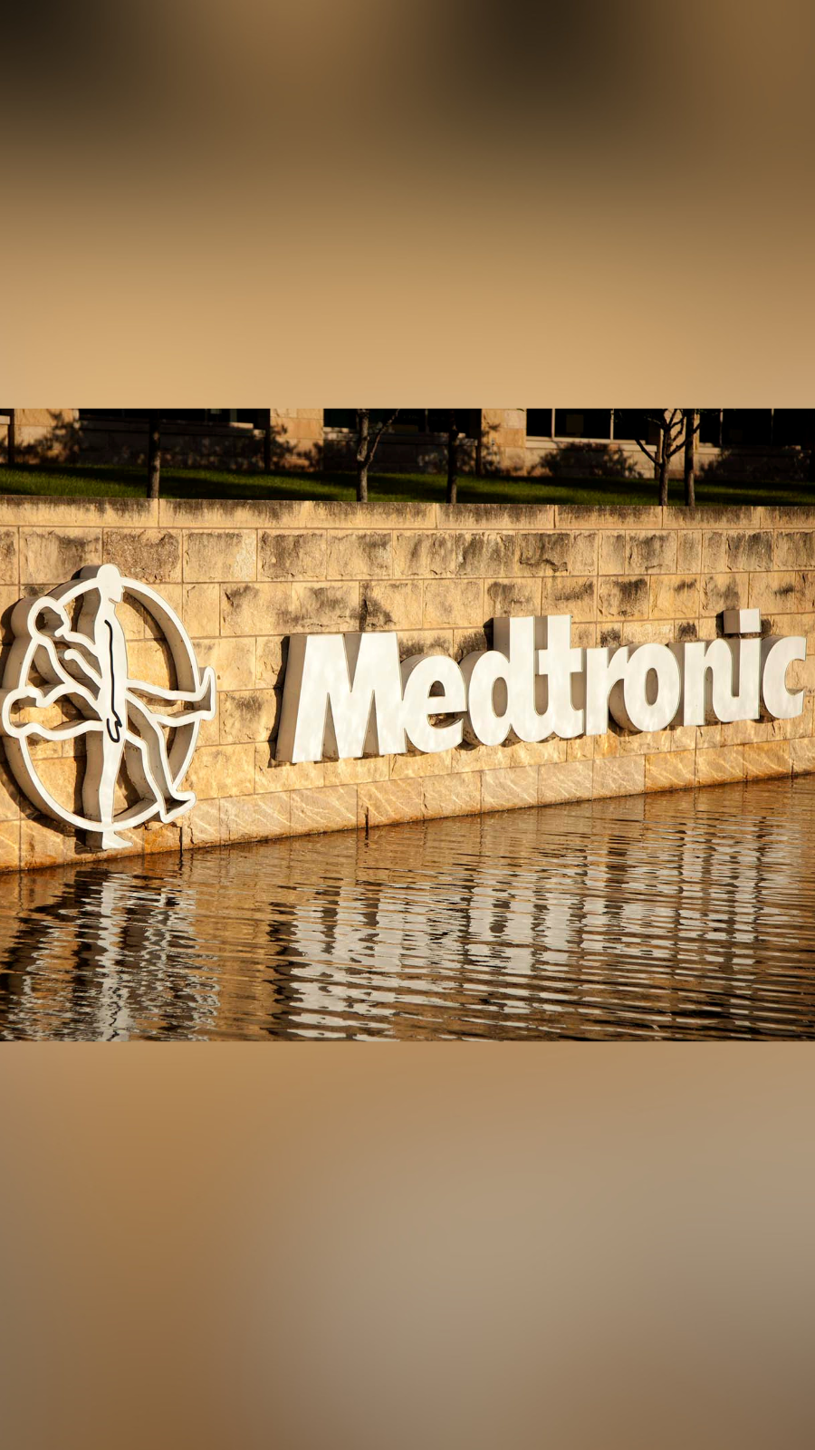 Medtronic Secures FDA Clearance for Stealth AXiS Robot in Cranial and ENT Procedures